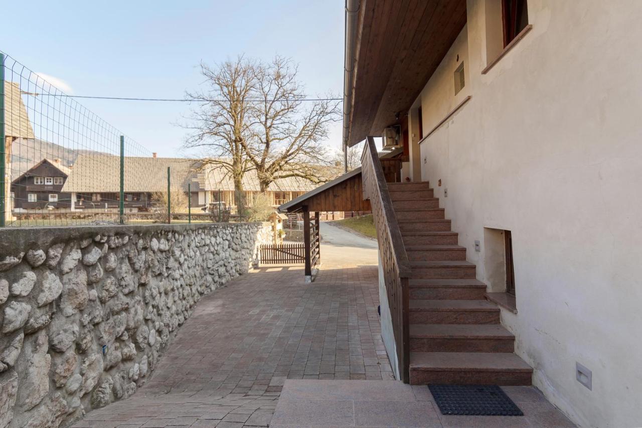 Apartments Katja Бохінь Екстер'єр фото